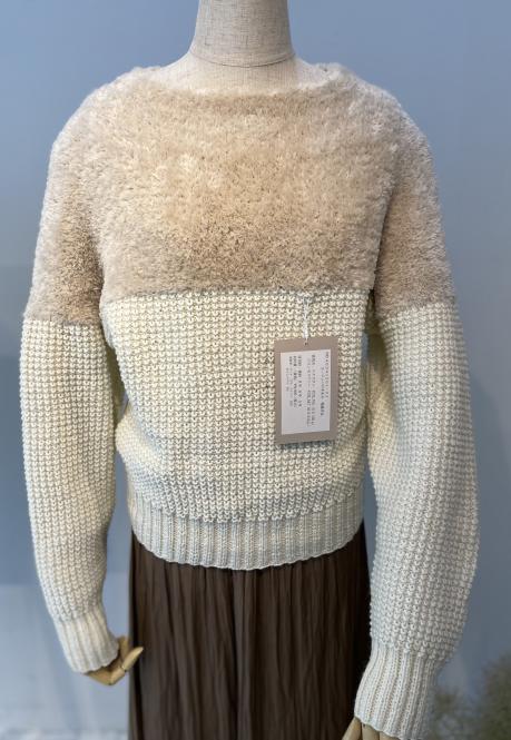 パピー　キットNo40341201　ヨークファーのセーター